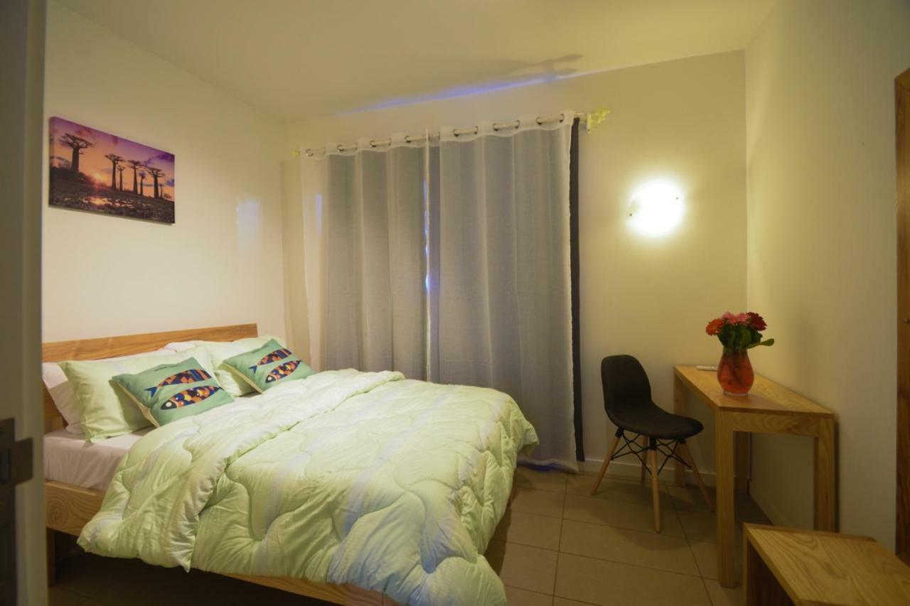 Azuri Resort -Sea View Luxury Apartment Roches Noires Exterior foto
