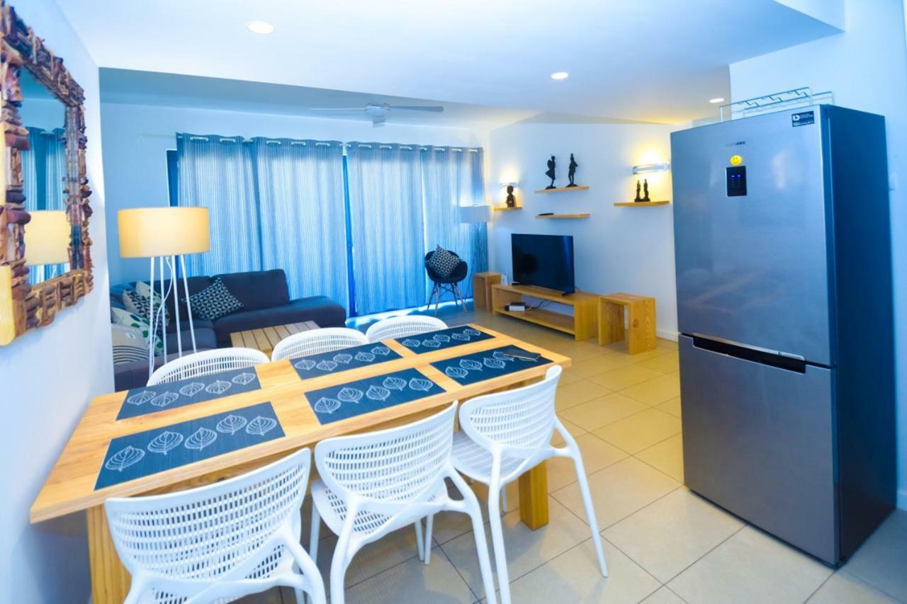Azuri Resort -Sea View Luxury Apartment Roches Noires Exterior foto