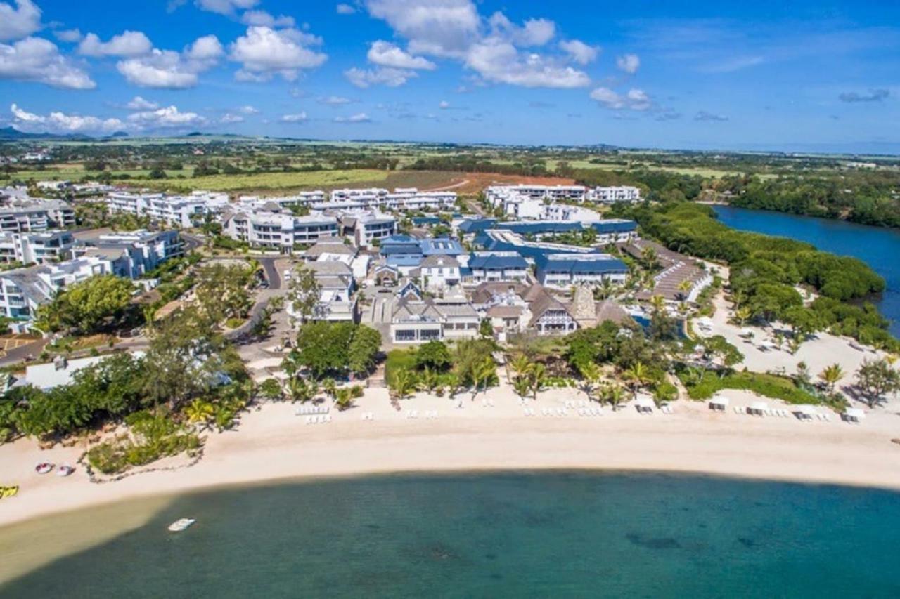 Azuri Resort -Sea View Luxury Apartment Roches Noires Exterior foto